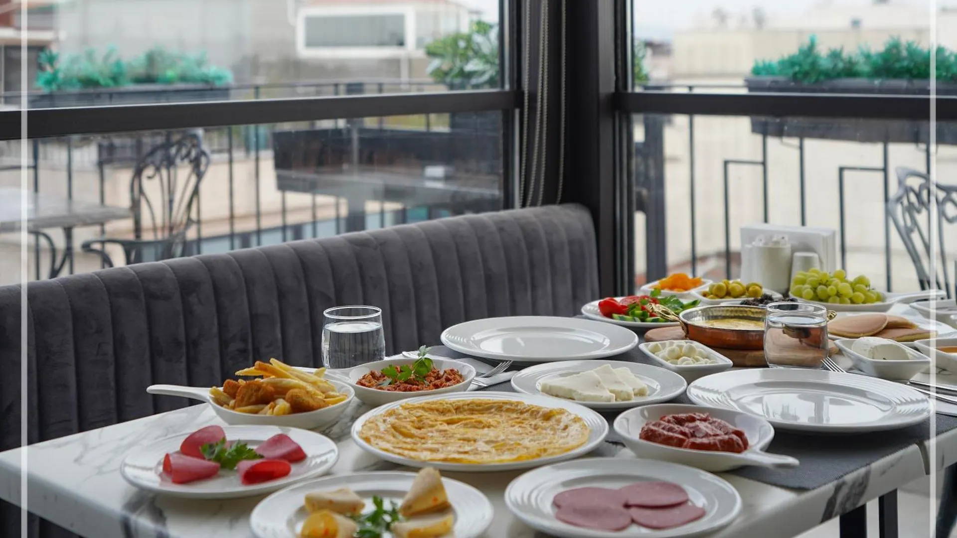 Misafir Suites 8 Istanbul Turkey