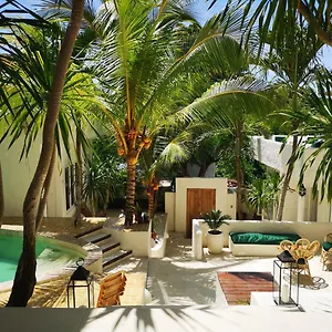 https://segredo-uluwatu.ubudhotelsnow.com