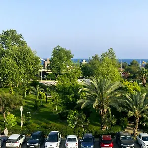 شقة فندقية اسبندوس سيسايد **