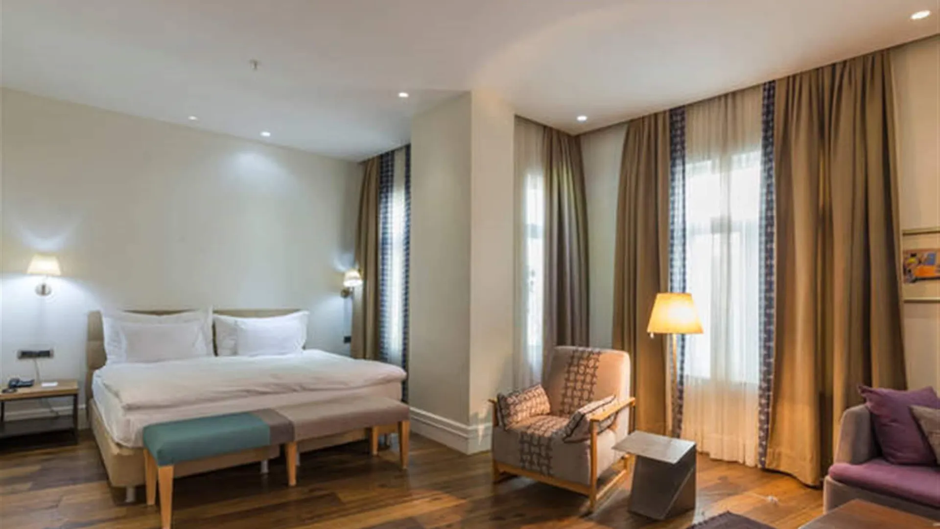Misafir Suites 8 Isztambul 4*,