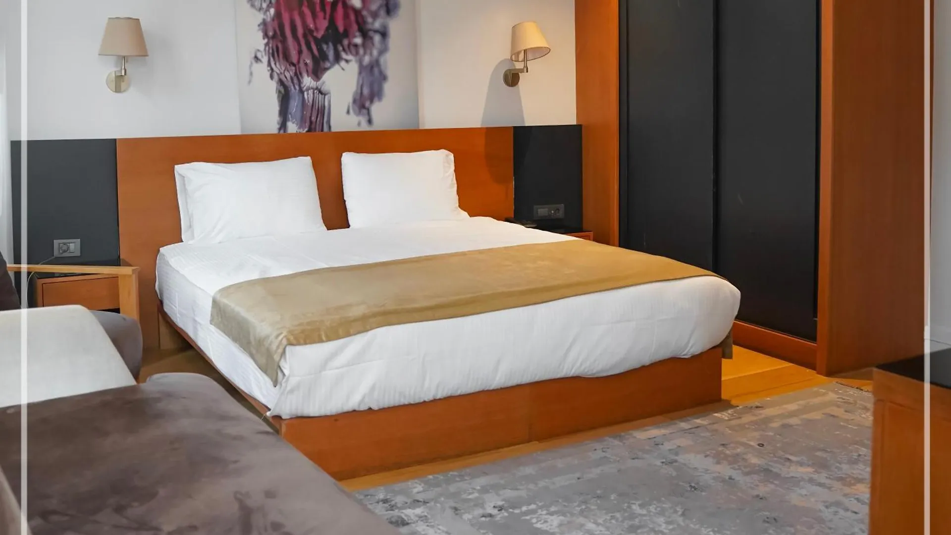 Misafir Suites 8 Istanbul Hotel